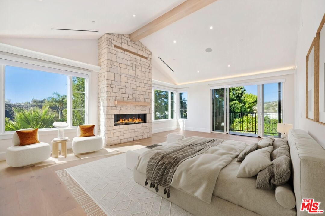 MLS #25610617 image #15