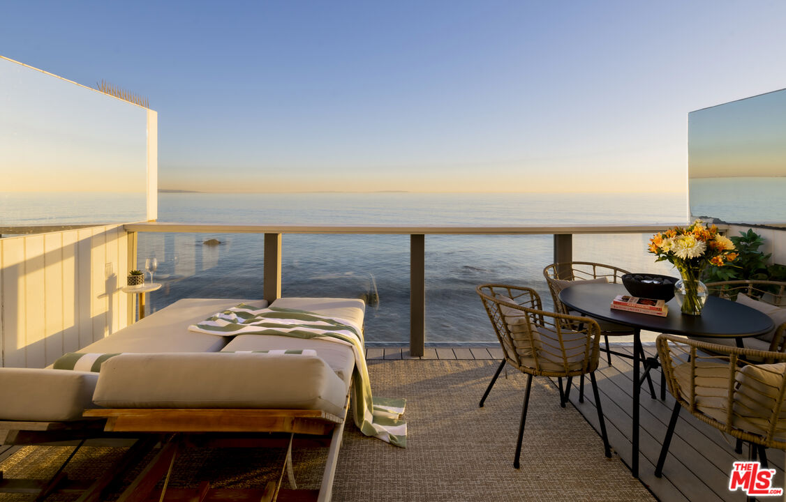 MLS #25610633 image #0