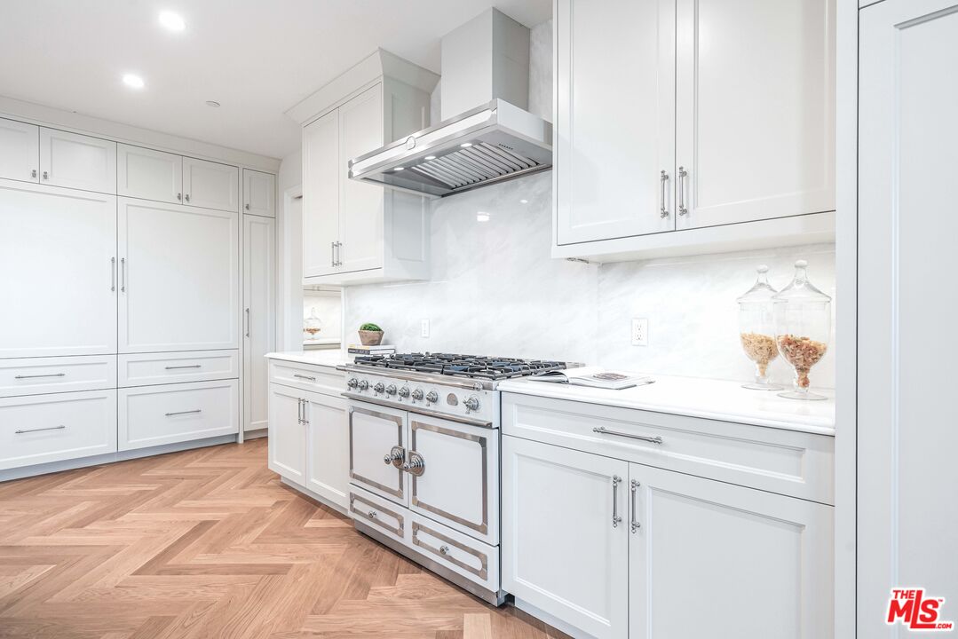 MLS #25610659 image #10