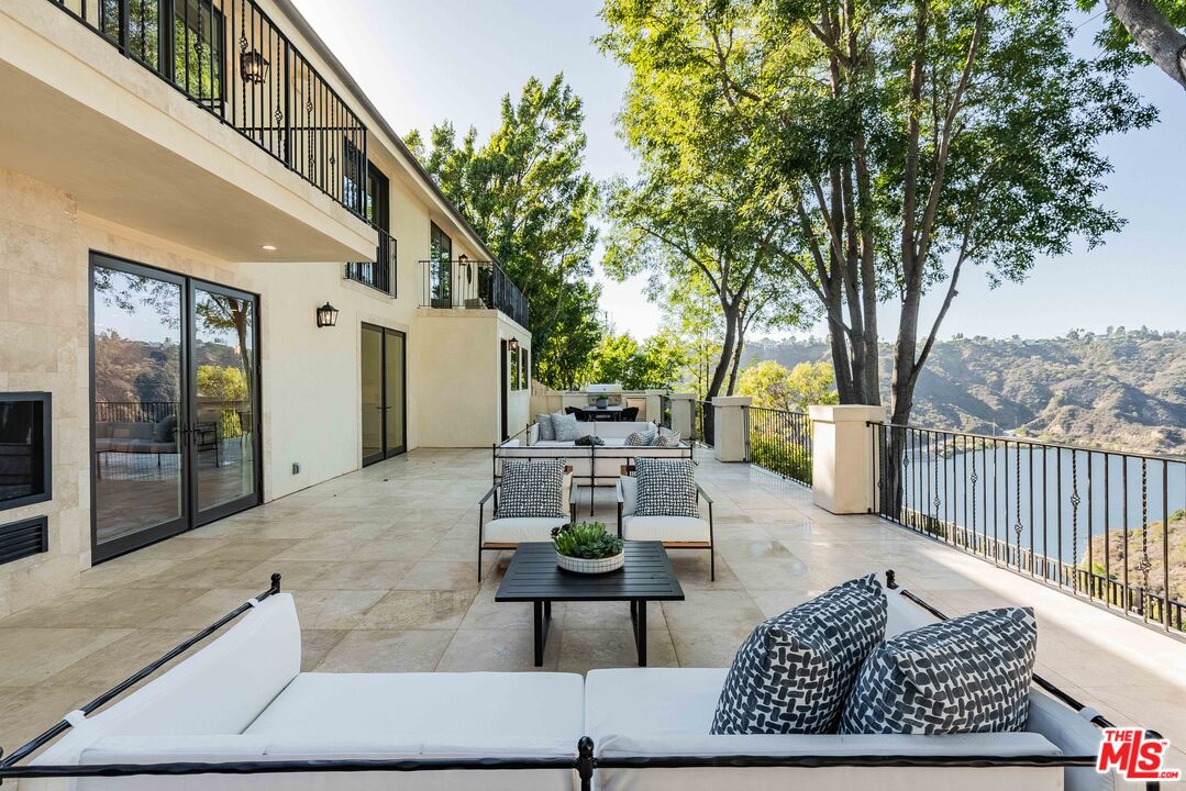 MLS #25610659 image #14