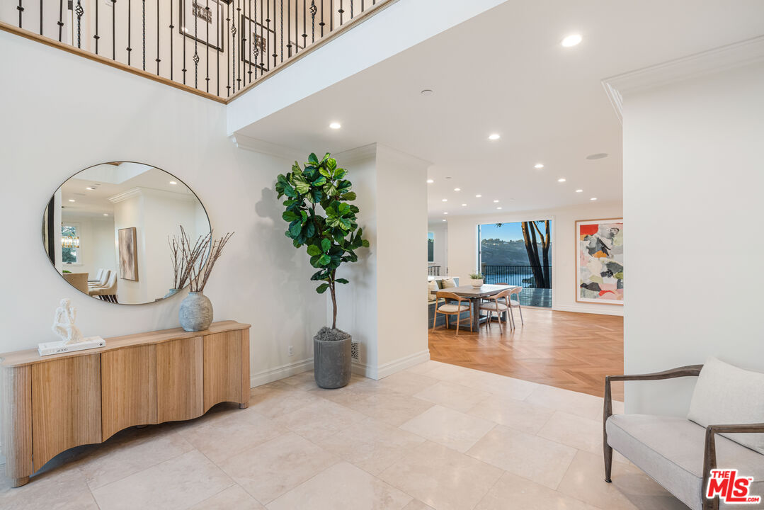 MLS #25610659 image #16