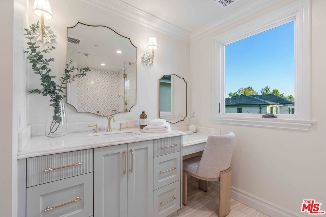 MLS #25610659 image #20