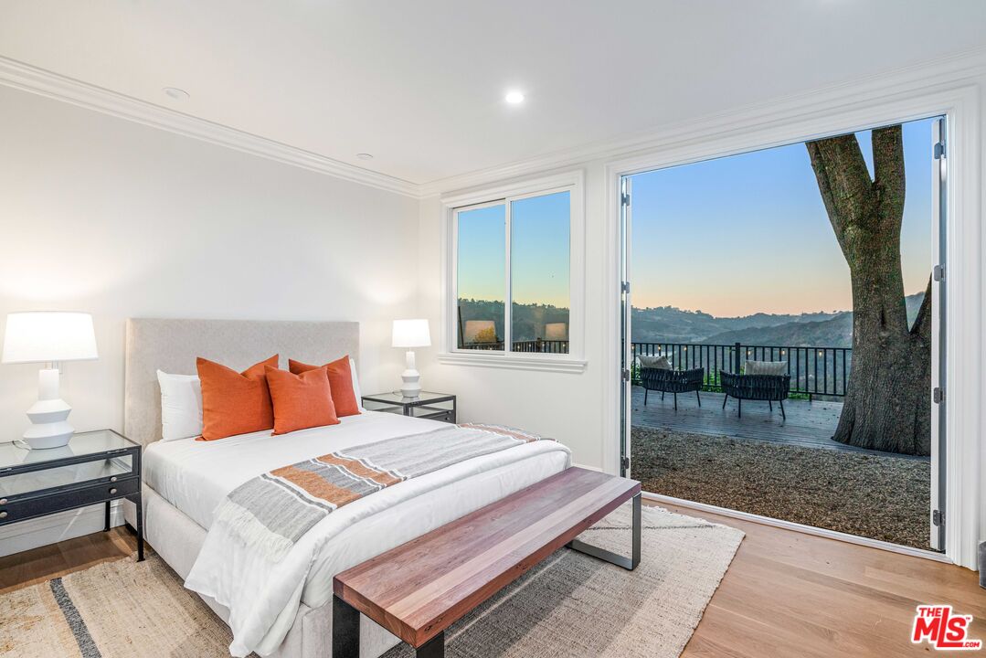 MLS #25610659 image #24