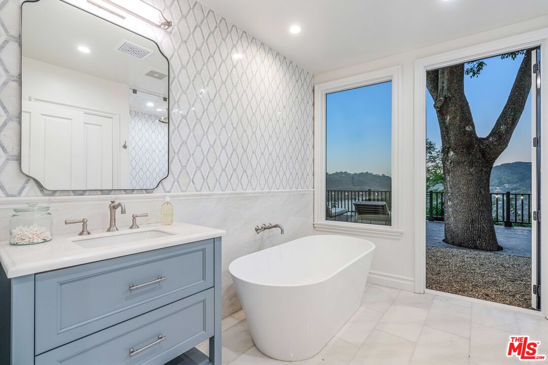 MLS #25610659 image #25