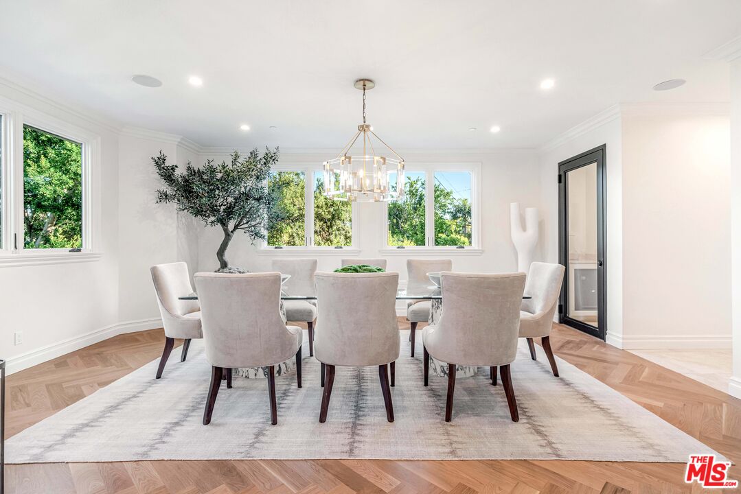 MLS #25610659 image #8