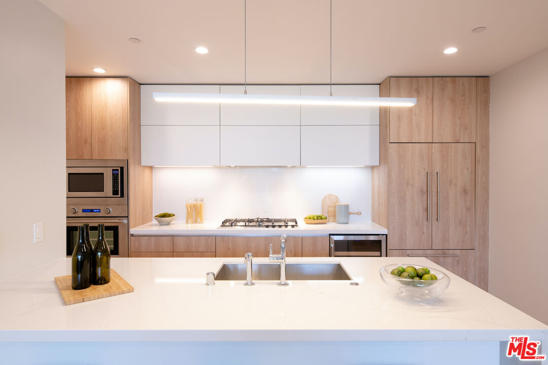 MLS #25610675 image #3