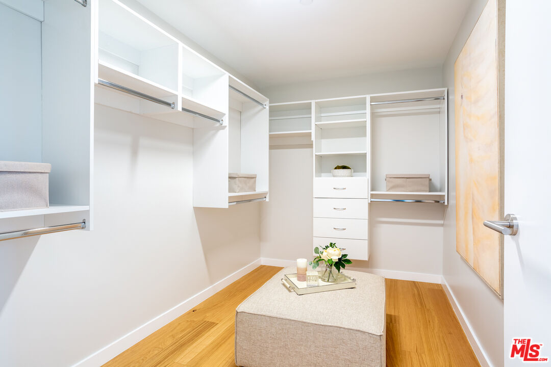 MLS #25610675 image #8