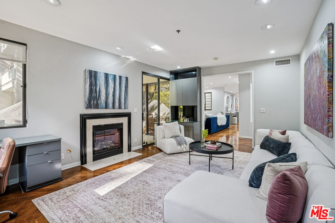 MLS #25610677 image #3