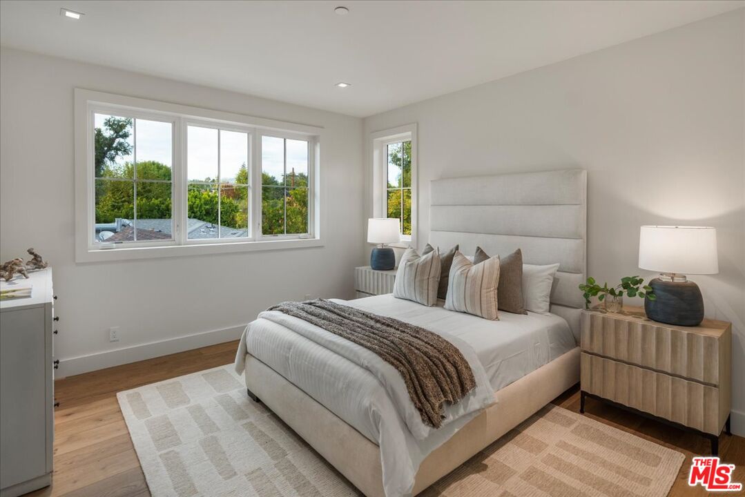 MLS #25610725 image #22