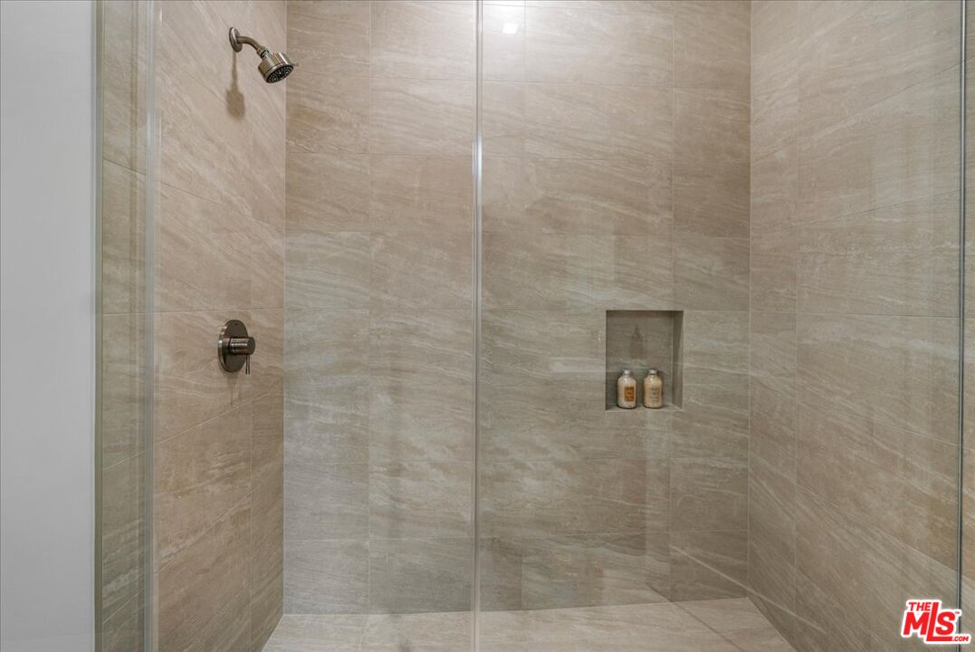 MLS #25610725 image #26