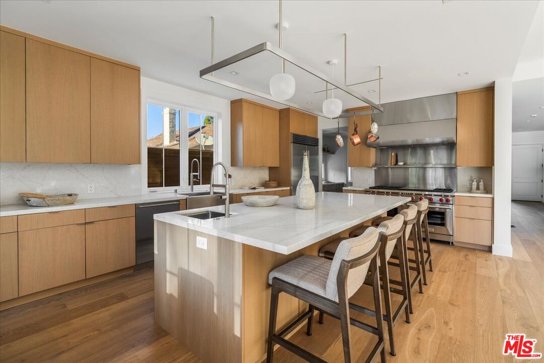 MLS #25610725 image #6