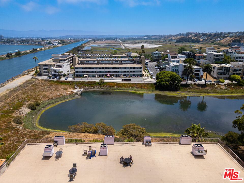 MLS #25610865 image #40