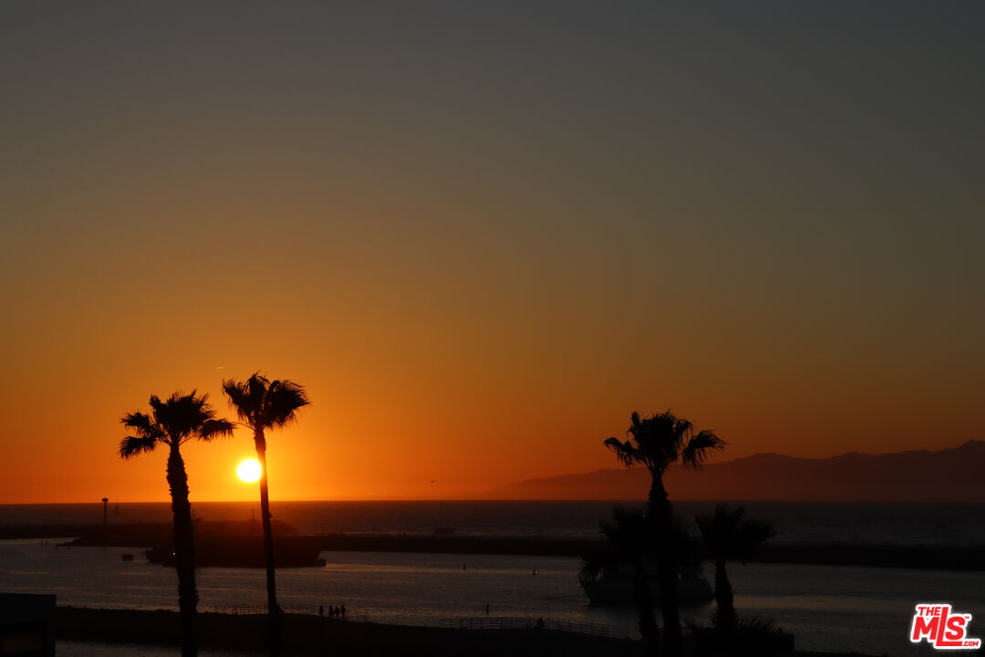 MLS #25610865 image #50