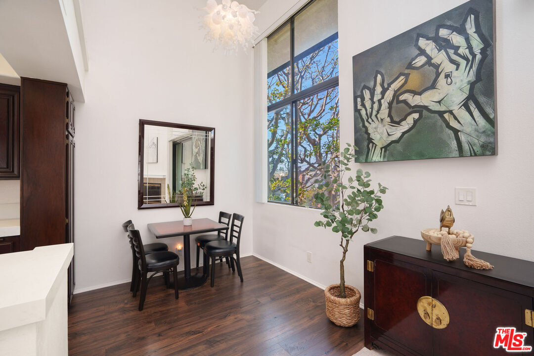 MLS #25610867 image #5