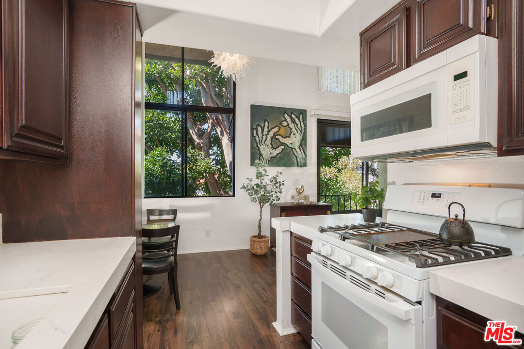 MLS #25610867 image #8