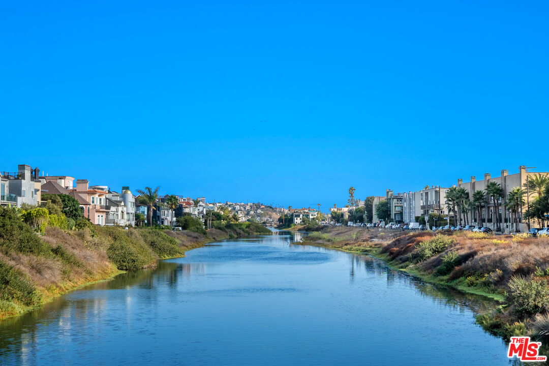 MLS #25610977 image #34