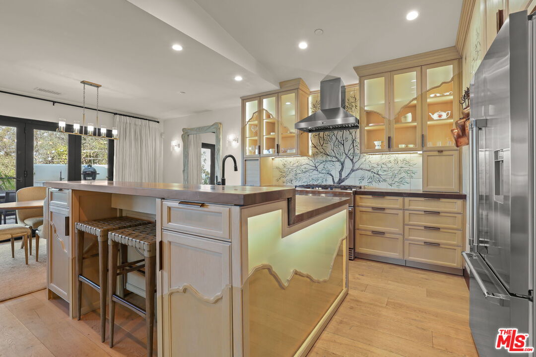 MLS #25610993 image #9