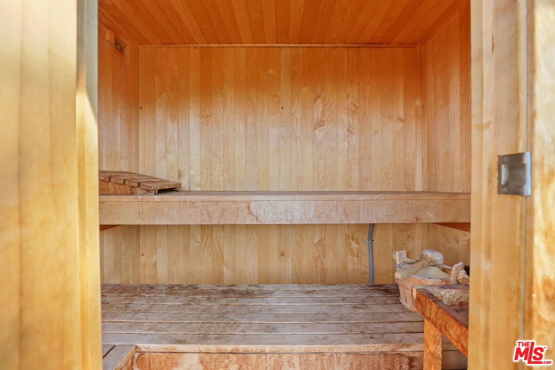 MLS #25610993 image #37