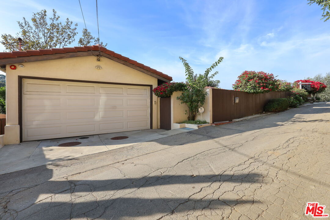 MLS #25610993 image #46