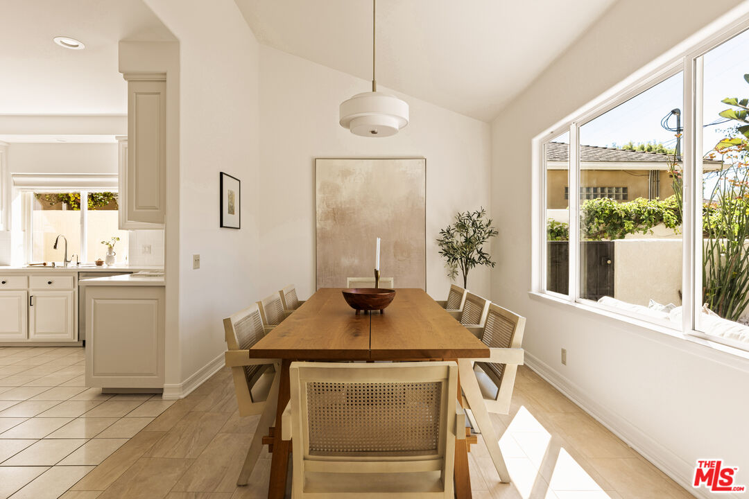 MLS #25611045 image #11