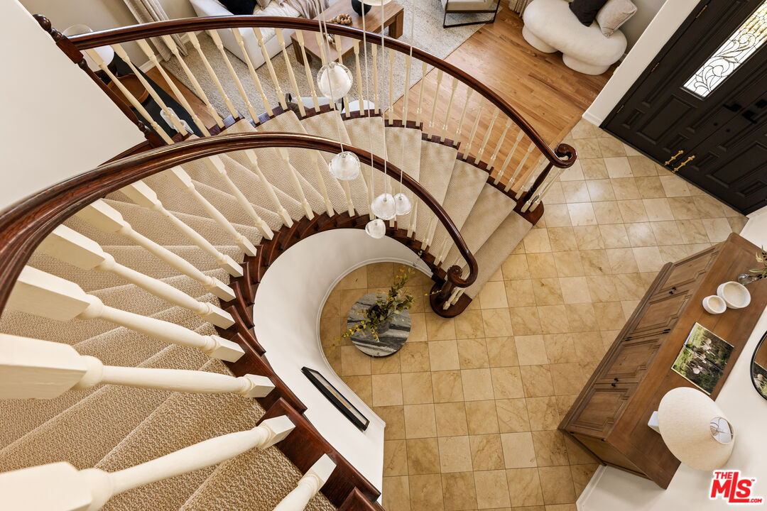 MLS #25611045 image #14