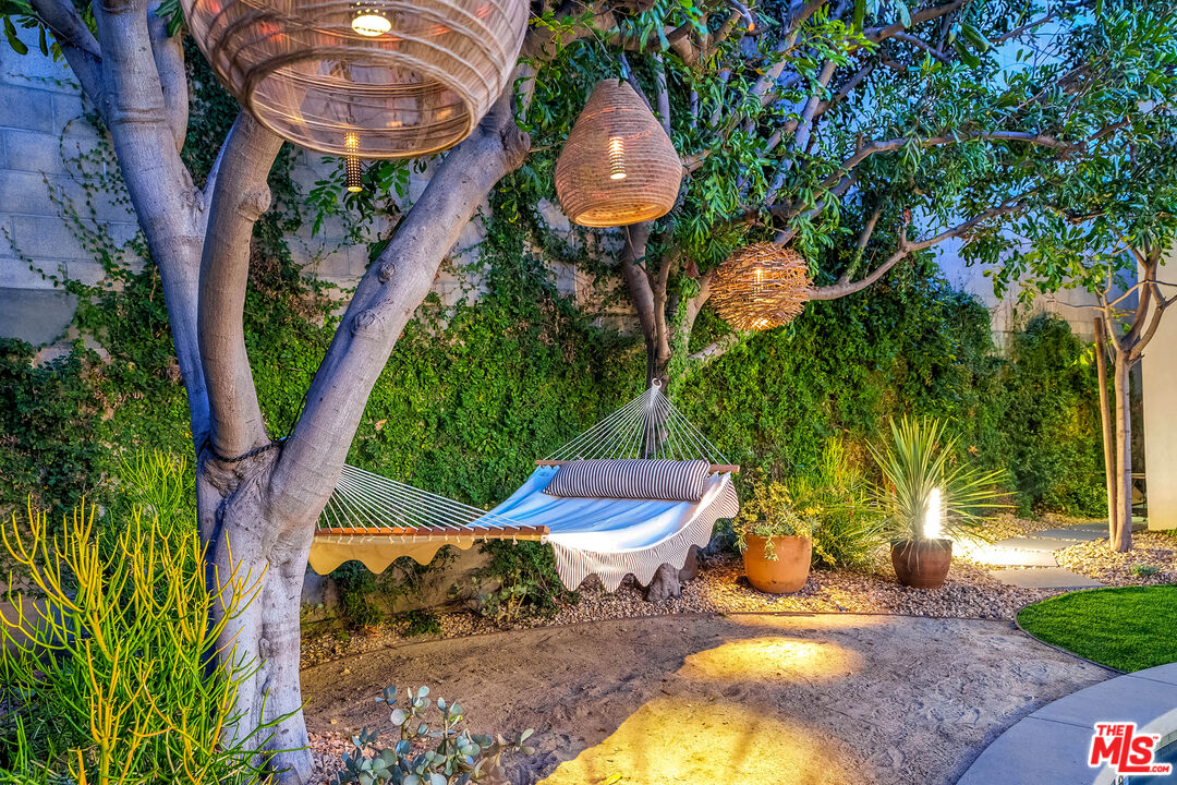 MLS #25611059 image #10