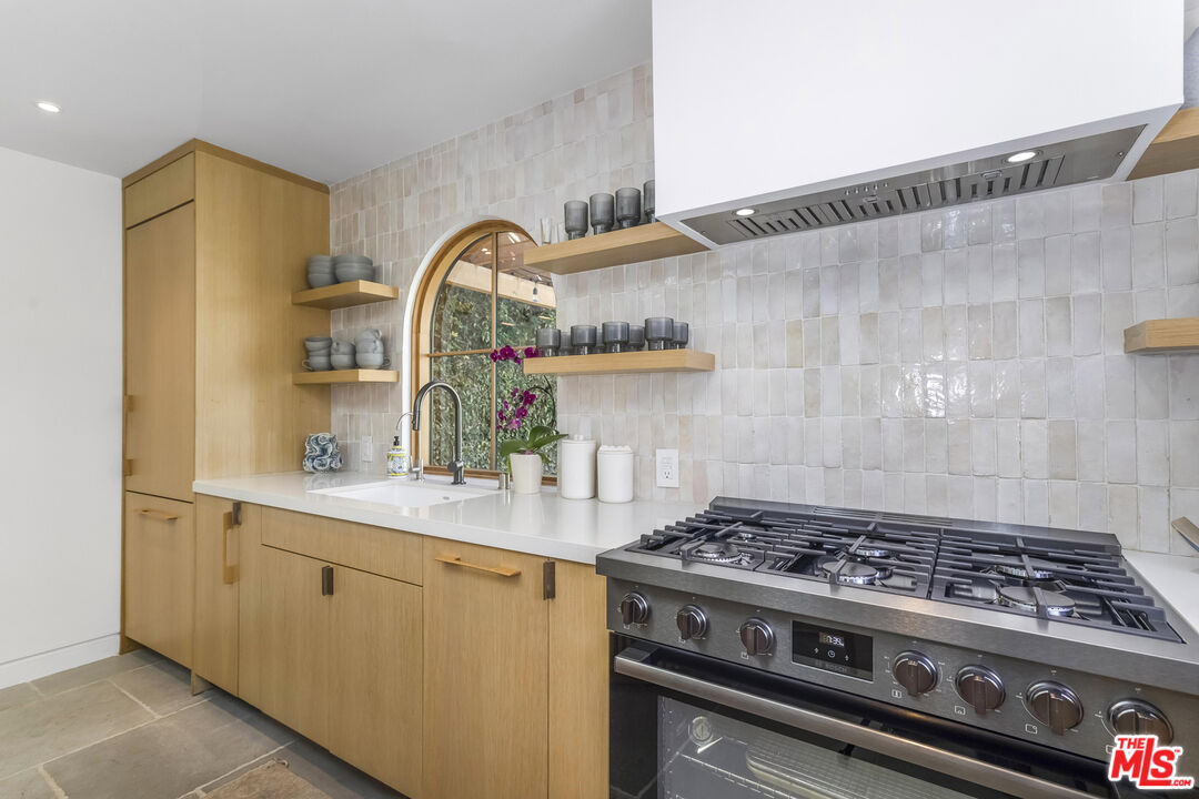 MLS #25611059 image #52