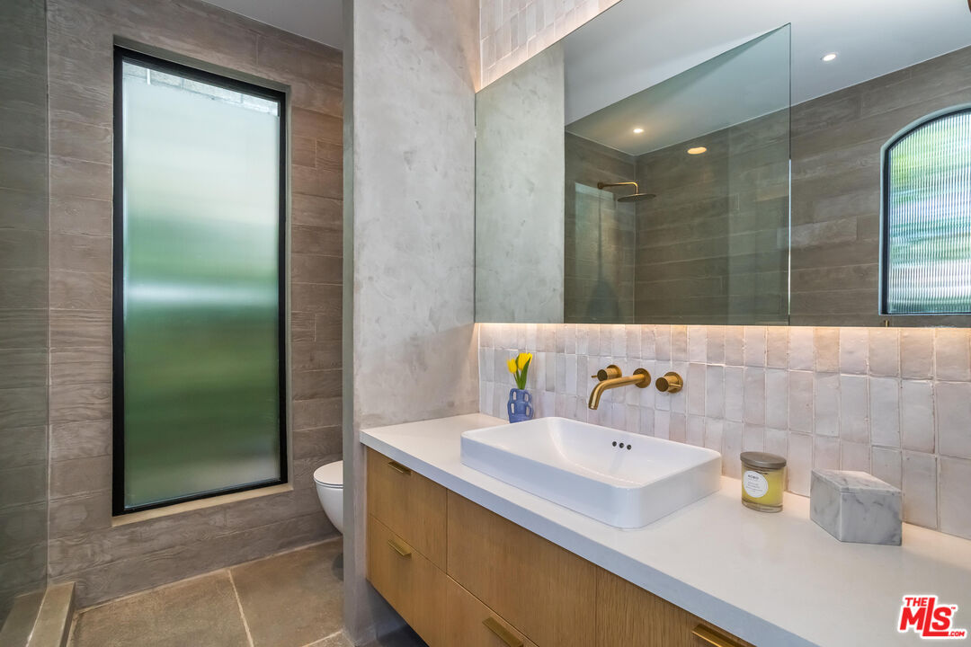 MLS #25611059 image #55