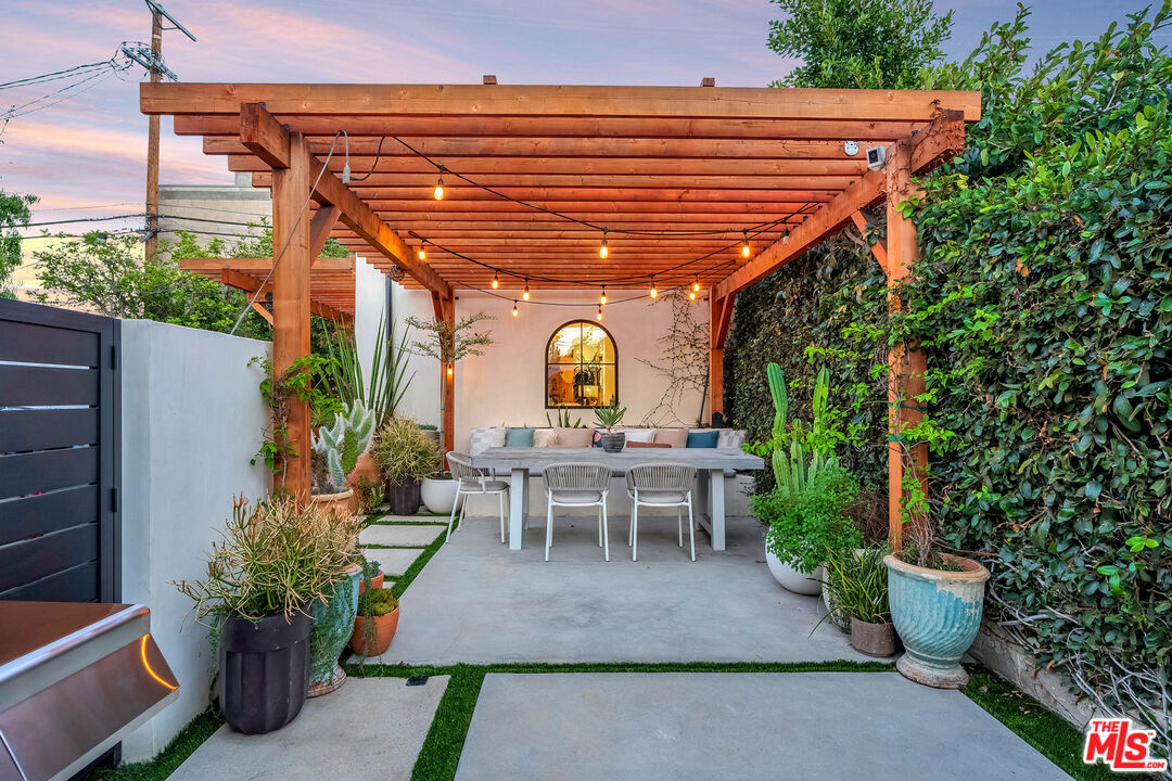 MLS #25611059 image #8