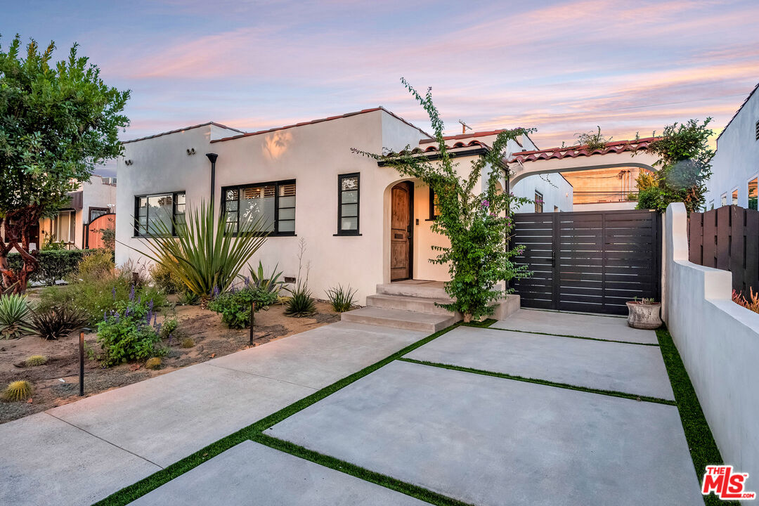 MLS #25611059 image #0