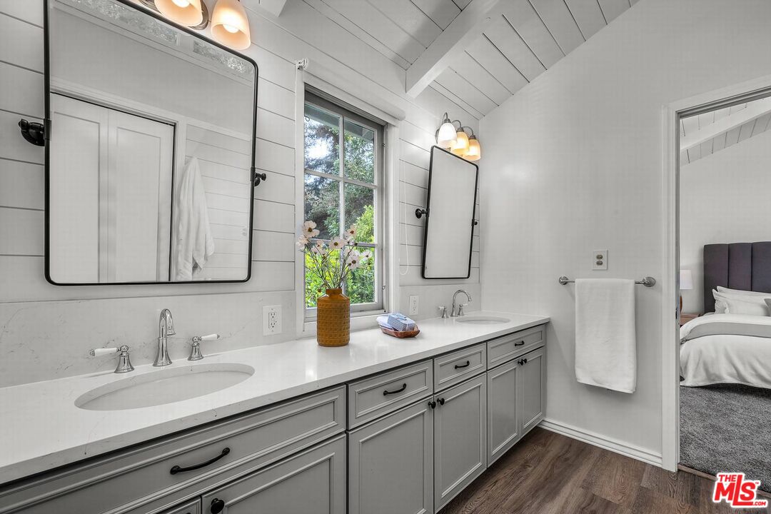 MLS #25611061 image #17