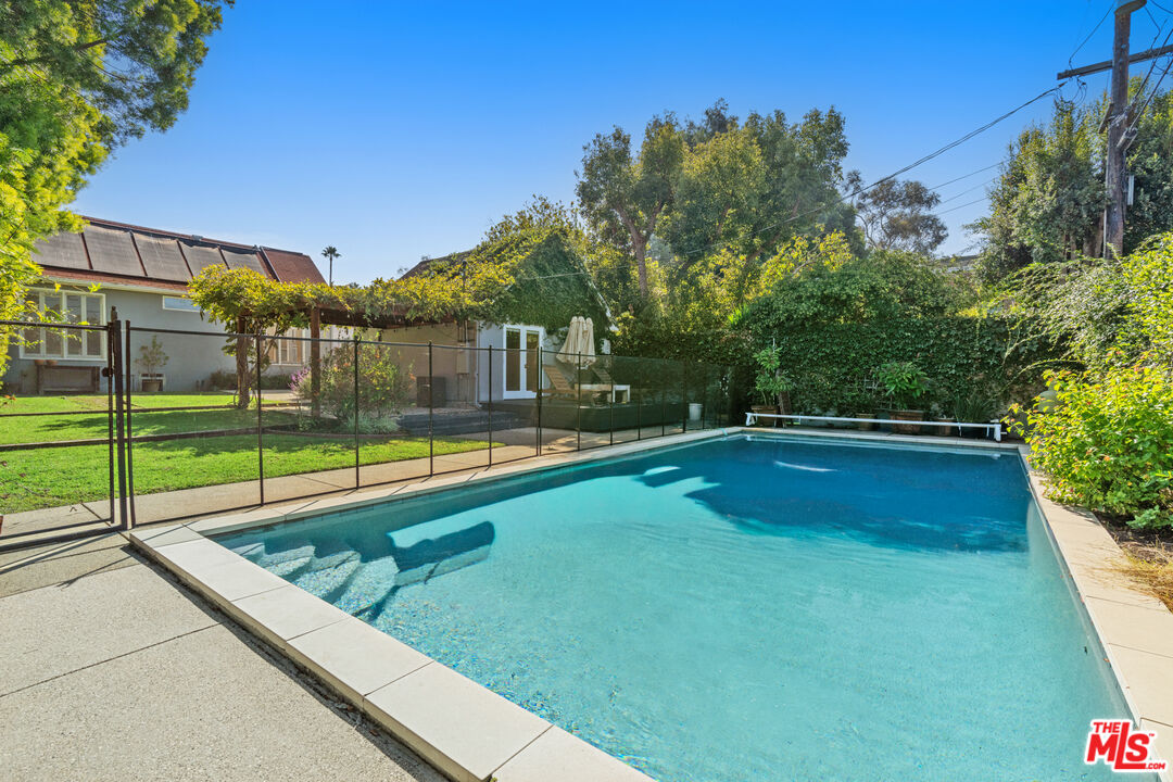 MLS #25611121 image #1