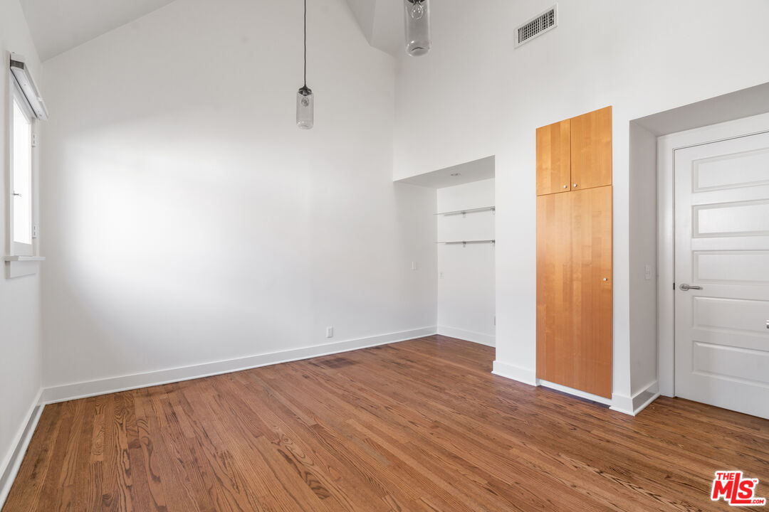 MLS #25611121 image #20