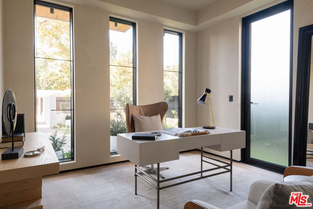 MLS #25611137 image #14