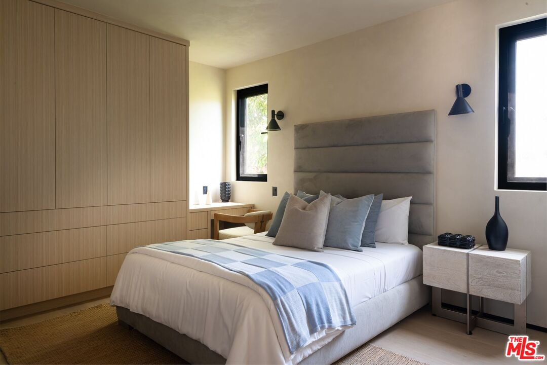 MLS #25611137 image #21