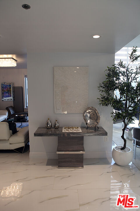 MLS #25611167 image #10