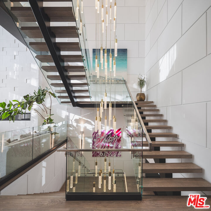 MLS #25611187 image #3