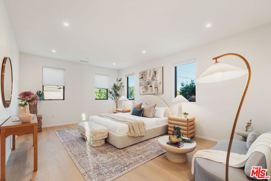 MLS #25611201 image #12