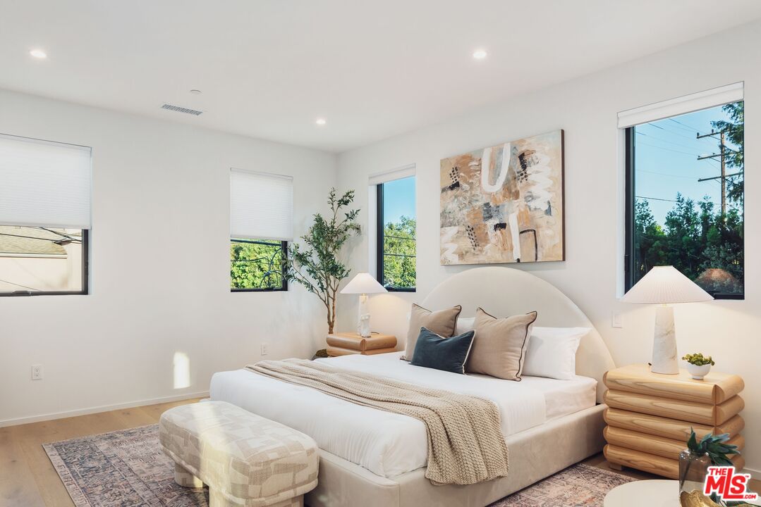 MLS #25611201 image #13