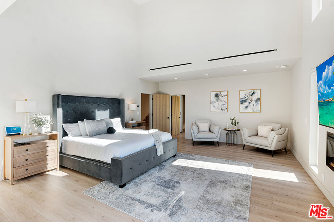 MLS #25611269 image #21