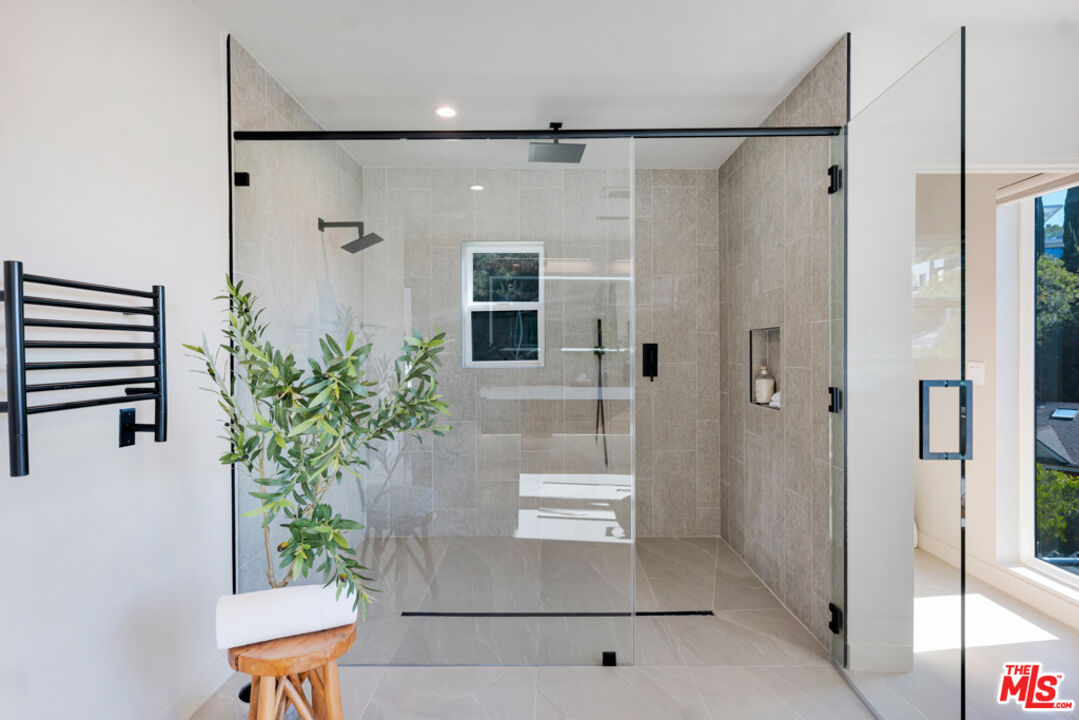 MLS #25611269 image #25