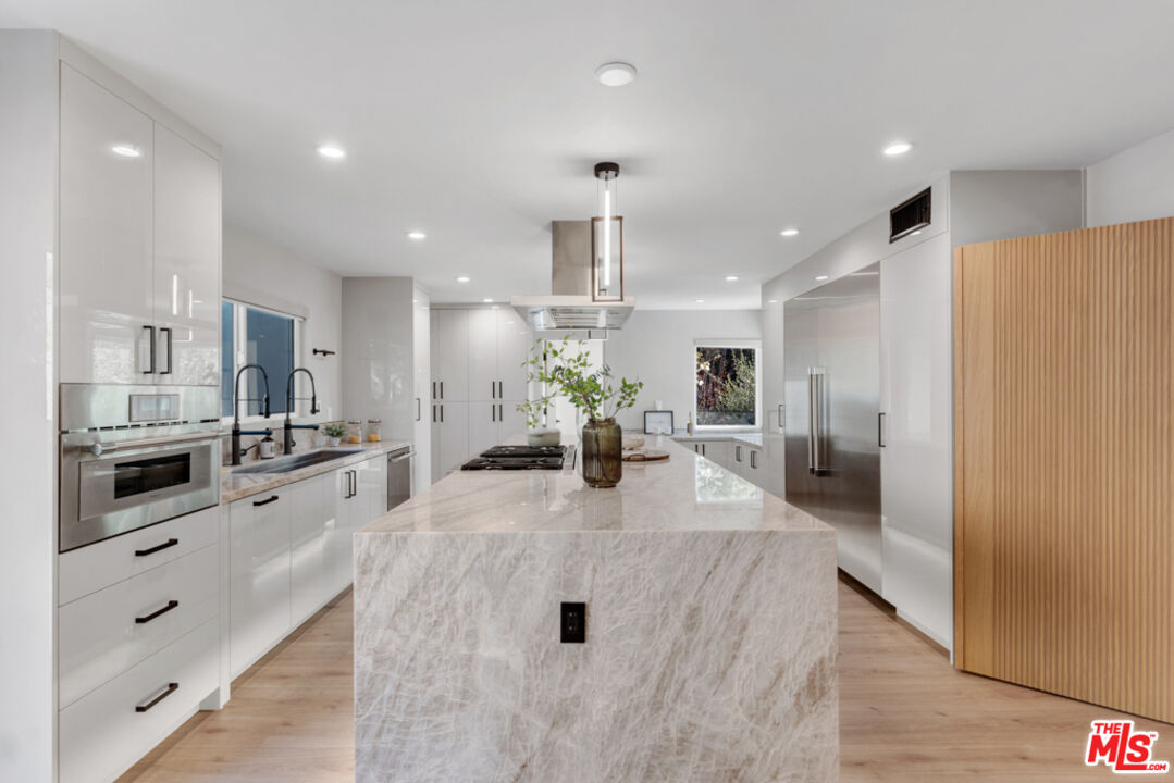 MLS #25611269 image #8