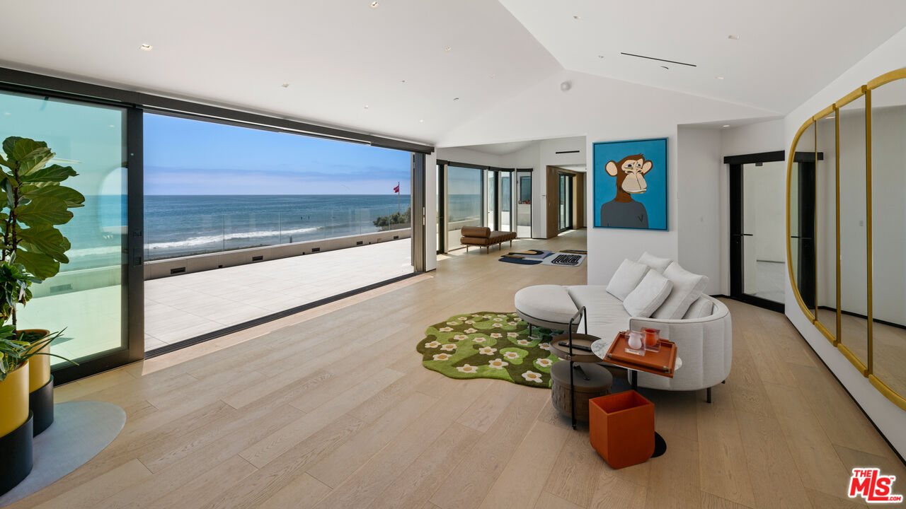 MLS #25611321 image #15