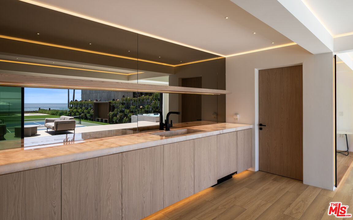 MLS #25611321 image #25