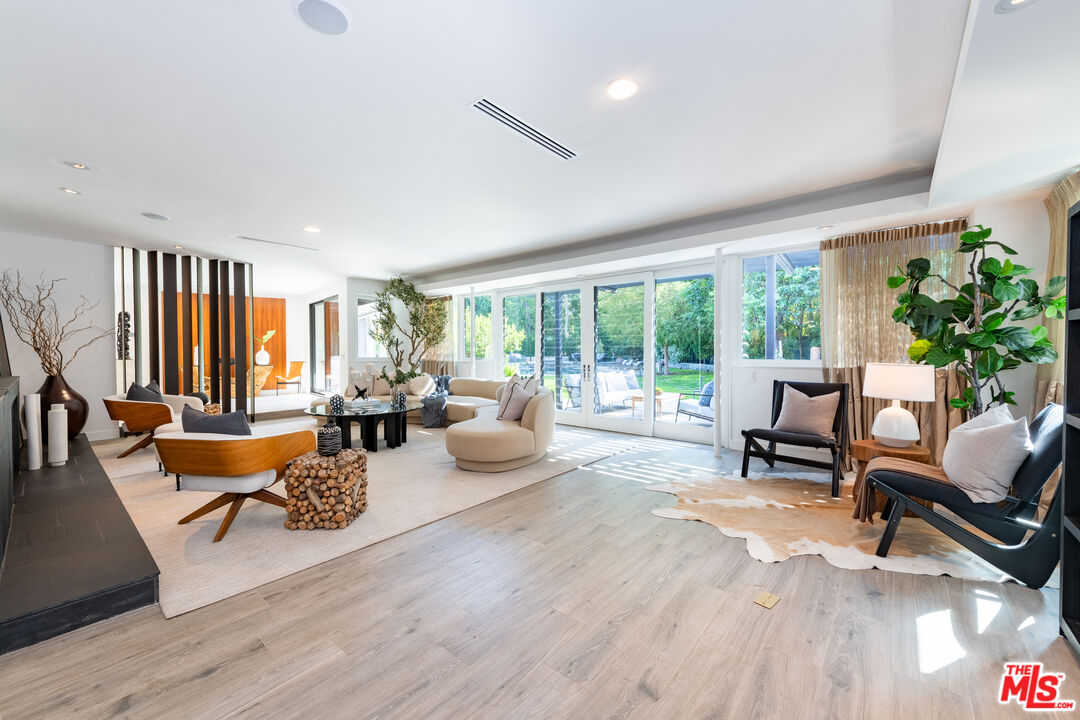 MLS #25611343 image #11