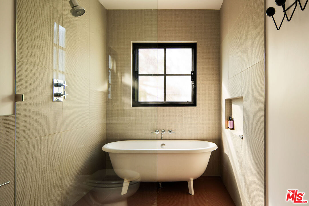 MLS #25611411 image #19