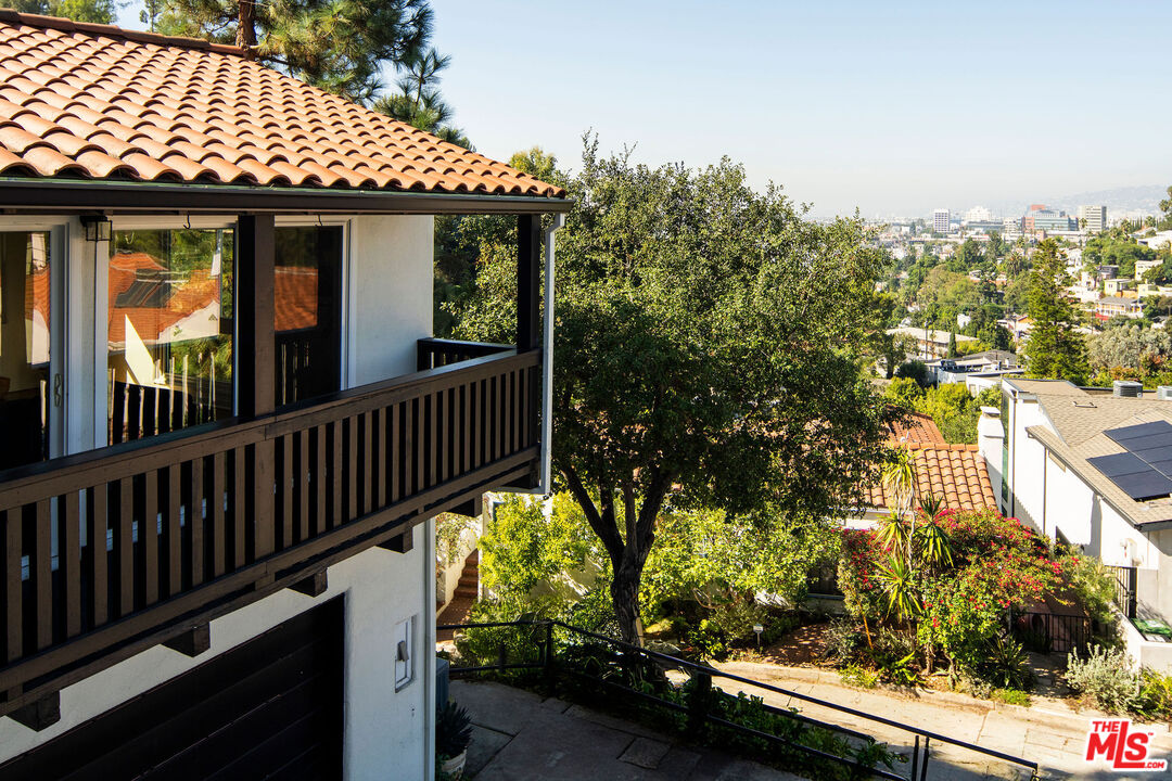 MLS #25611411 image #2