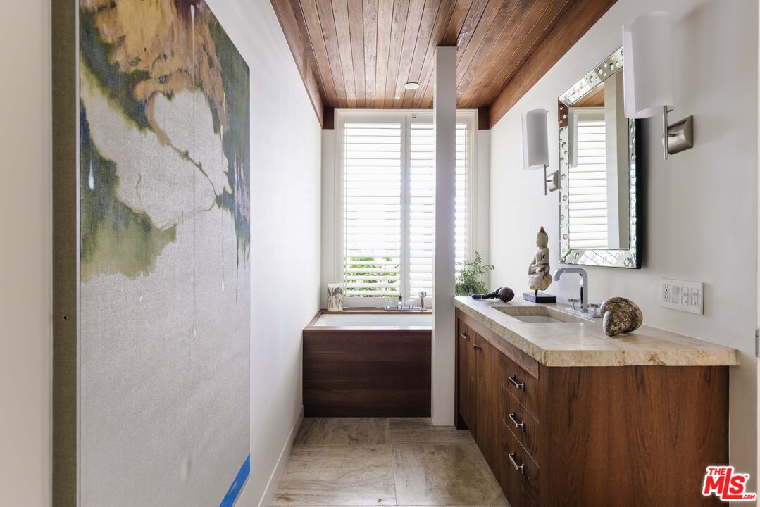 MLS #25611451 image #25