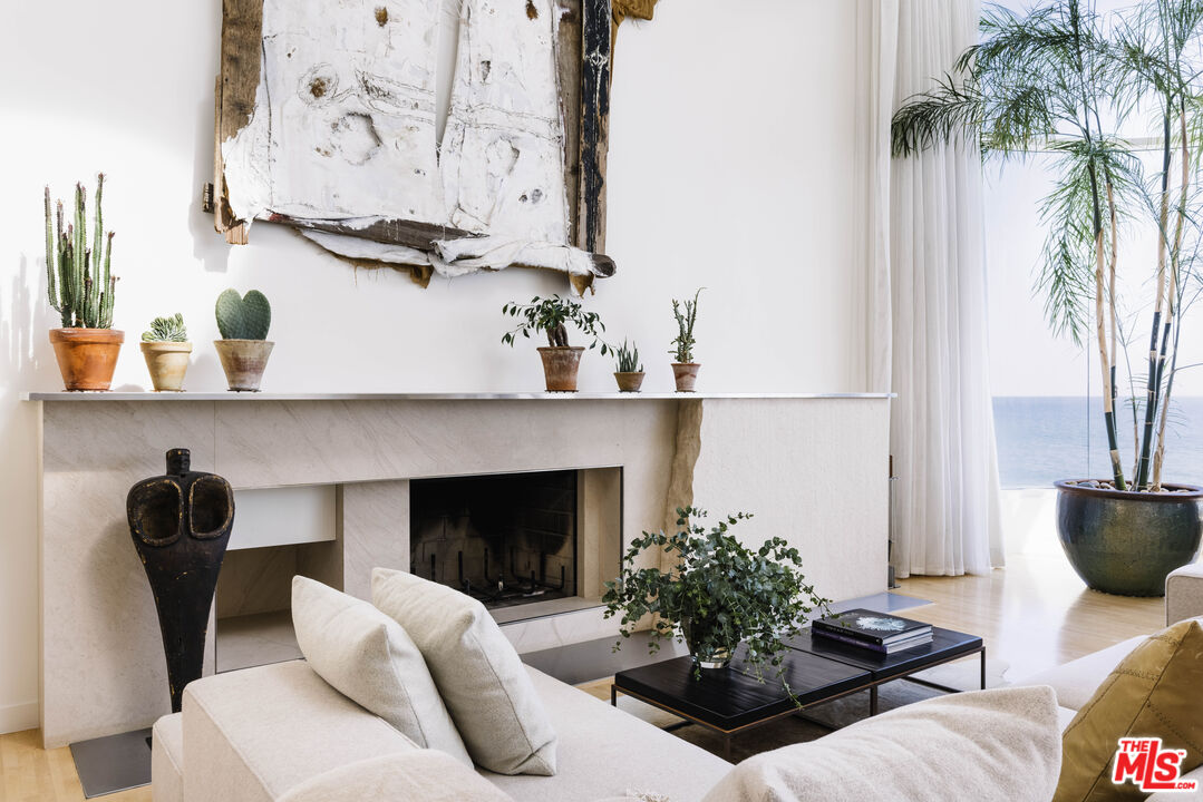 MLS #25611451 image #4