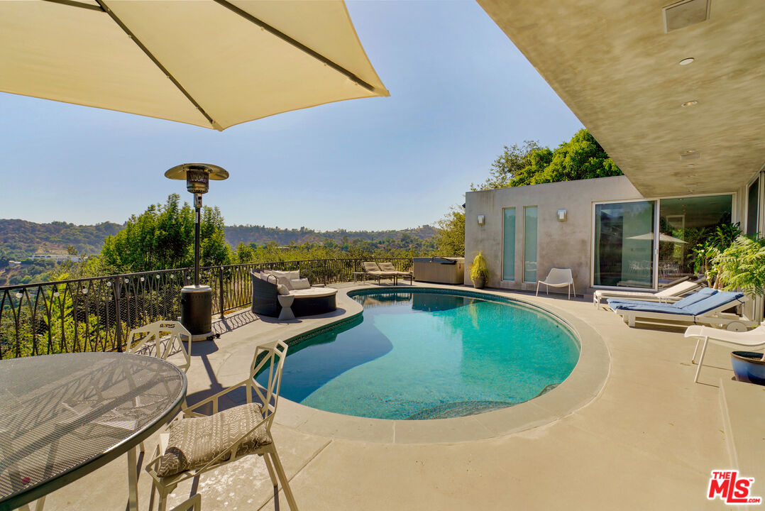 MLS #25611529 image #12